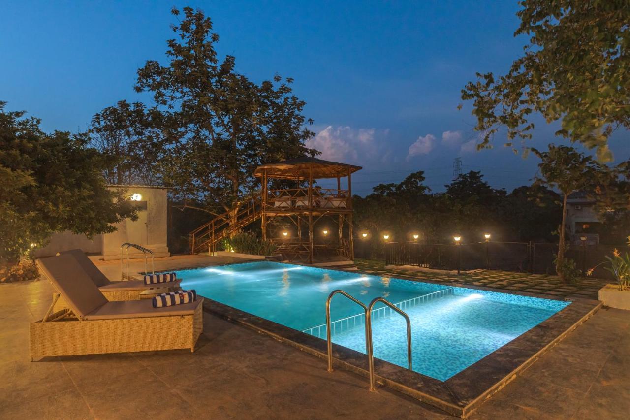 Saffronstays Riverfront Manor, 5-Bdr Pool Villa By Pej River คาร์จัต ภายนอก รูปภาพ